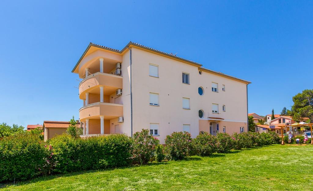 Apartments Cukon Медулин Екстериор снимка