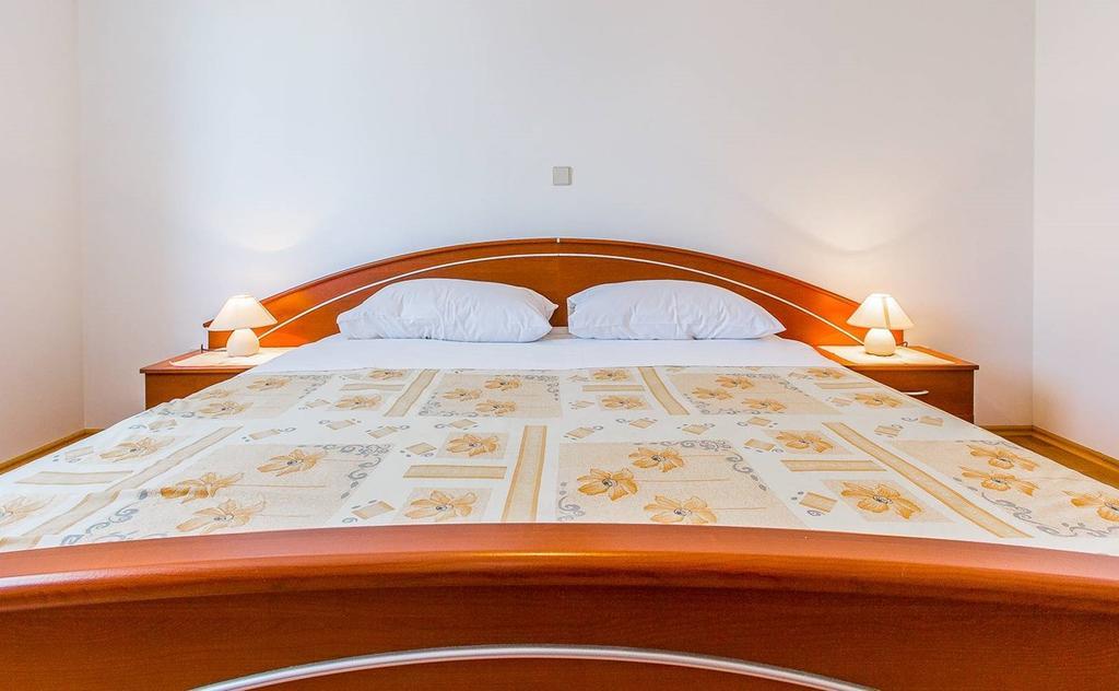 Apartments Cukon Медулин Екстериор снимка